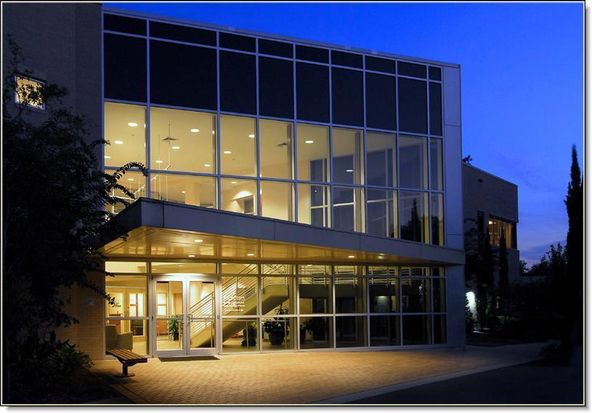 Class A Office/Medical : 2 Southern Point Pkwy, Hattiesburg, MS 39401